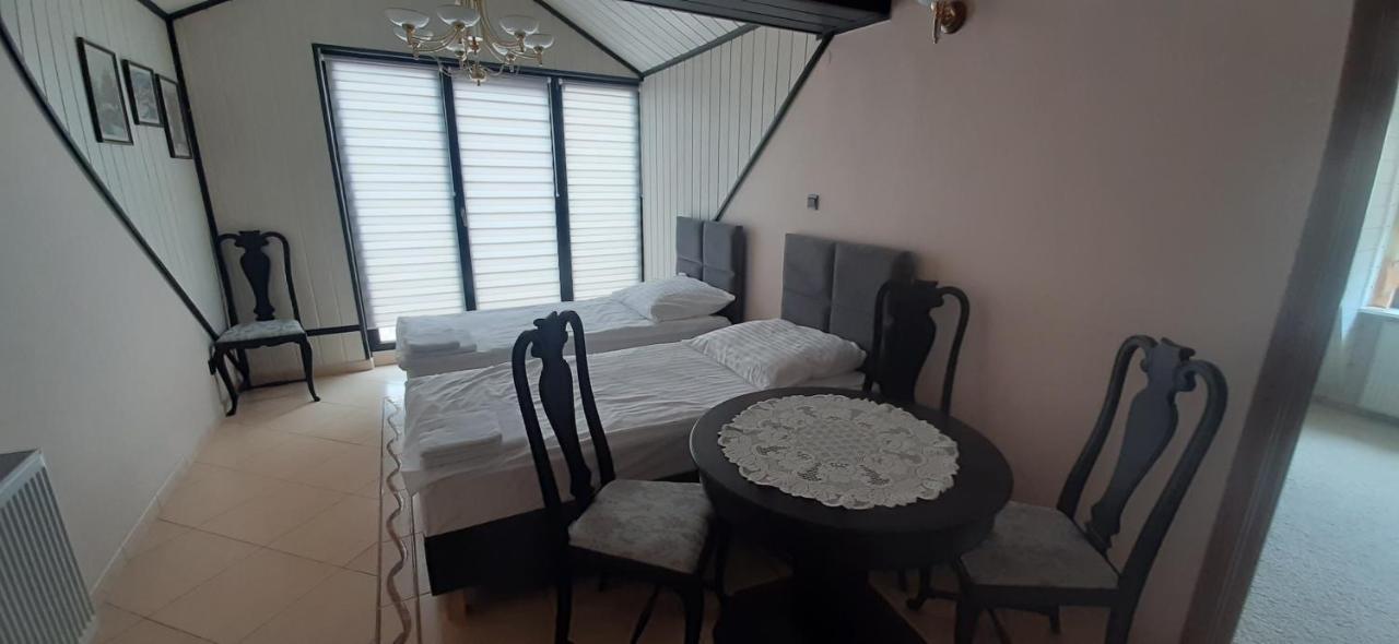 U Eli Apartment *